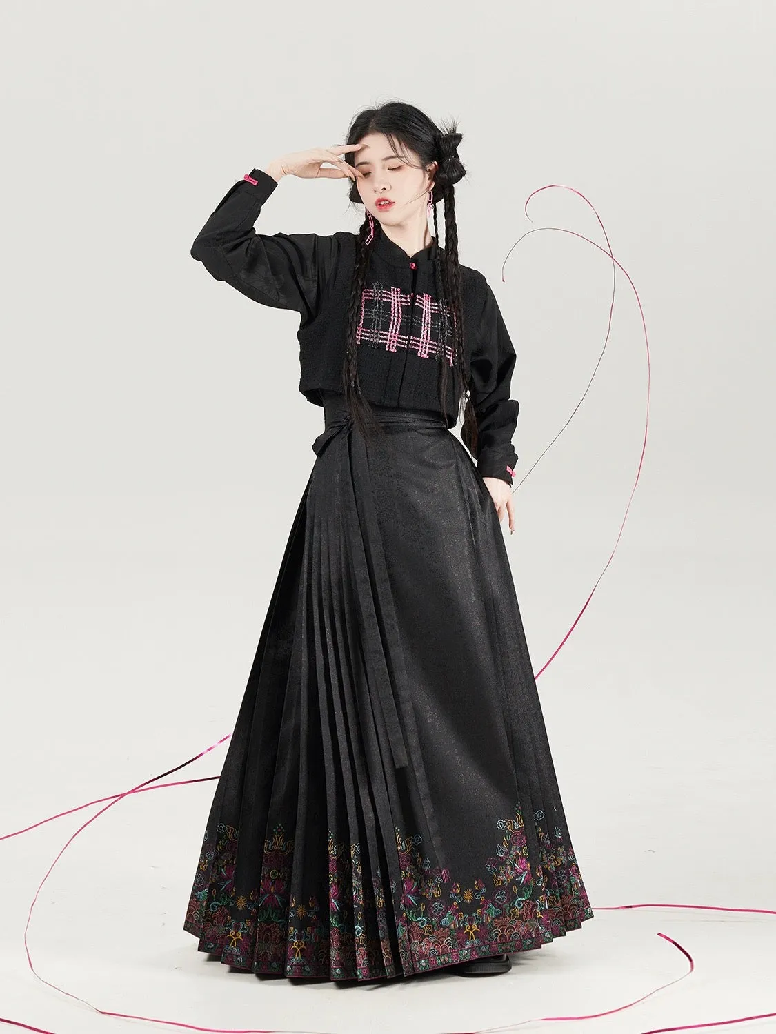 Blooming Rose Ming Style Mamian Skirt Hanfu